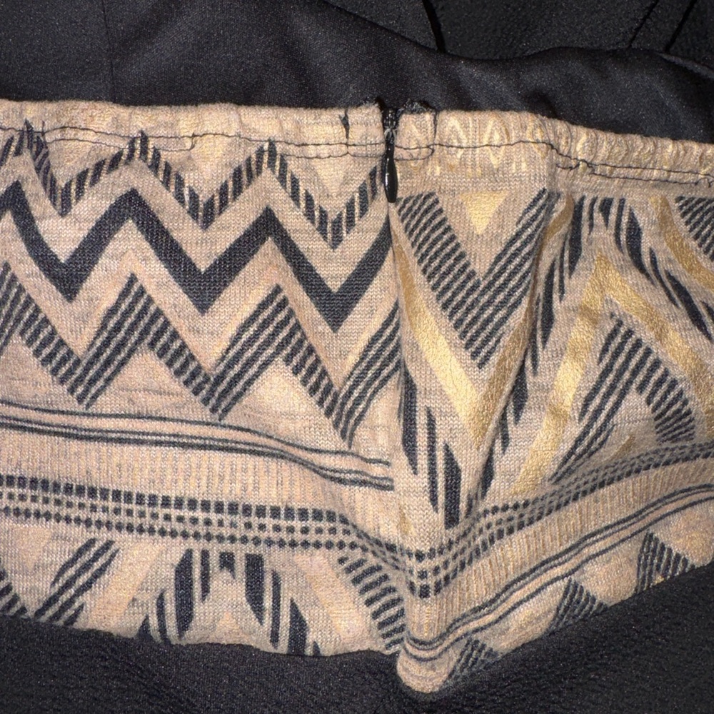 Love J U.S.A. Strapless Jumpsuit | Size Large | Chic Pockets + Gold Accent - Picture 5 of 6